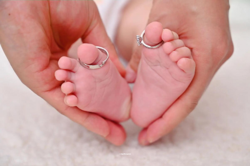 瓦房店宝宝睡觉头上都是汗